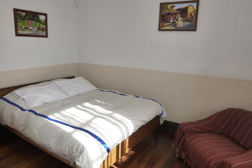 B&B Patrimonial Little Castle Vina del Mar Phòng bức ảnh